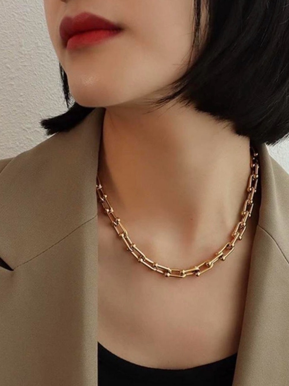 Gold HardWear Style Gauge U Link Chain Necklace - Picture 4 of 4